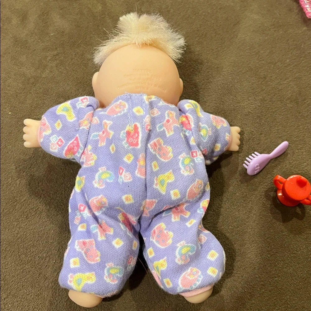 Vintage Cabbage Patch Magic Nursery cradle and mini doll